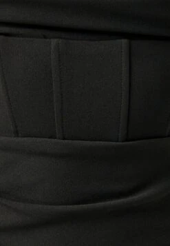 Henrietta X Kristina - Robe De Cocktail - Black -Femelle Vêtements Boutique 015fdc8ff2f24ee5ab98681393515ae4