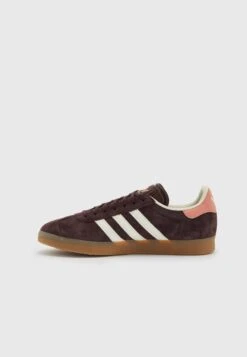 Adidas Originals Gazelle - Baskets Basses - Shadow Brown/Cream White -Femelle Vêtements Boutique 073e342a849e4200ba23c70c68176057