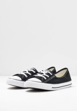 Converse Chuck Taylor All Star Ballet Lace - Mocassins - Black/White 11 Converse Chuck Taylor All Star Ballet Lace - Mocassins - Black/White -Femelle Vêtements Boutique 151814c3cc1449bdaa4f6d7ebf95d622