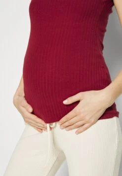 T-Shirt Basique - Dark Red -Femelle Vêtements Boutique 18cce2f6233a42c6bffc54756d404995