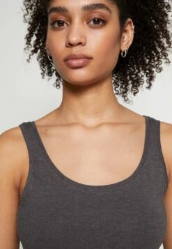 Anna Field Basic Tank 3Er Pack - Débardeur - Black White Mottl 9 Anna Field Basic Tank 3Er Pack - Débardeur - Black White Mottl -Femelle Vêtements Boutique 19a5ea7cfa044abe92619a342057c333