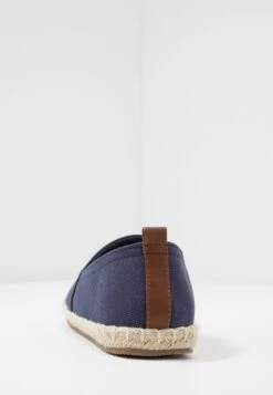 Pier One Rena Espadrille Unisex - Espadrilles - Dark Blue 12 Pier One Rena Espadrille Unisex - Espadrilles - Dark Blue -Femelle Vêtements Boutique 2c00e9d984504d77b812e8ffd7e16bdf