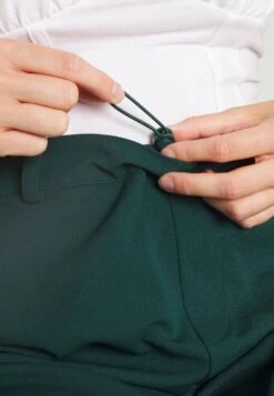Anna Field Pantalon Classique - Dark Green -Femelle Vêtements Boutique 2c6f39b092e74aaf8a7c3a95d7d8729f