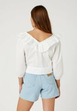 Wrangler Western Frill - Blouse - Worn White -Femelle Vêtements Boutique 2fda4e08c7c744fb9213fe9470444e2d