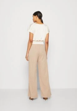 Anna Field T-Shirt Imprimé - Light Pink 8 Anna Field T-Shirt Imprimé - Light Pink -Femelle Vêtements Boutique 3872646d8dee455680cff314bc6d9483