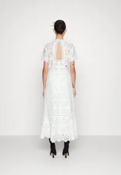 IVY OAK Marianna - Robe De Soirée - Snow White 8 IVY OAK Marianna - Robe De Soirée - Snow White -Femelle Vêtements Boutique 4a3c266e9b3143ffbeb4900e12bc7223