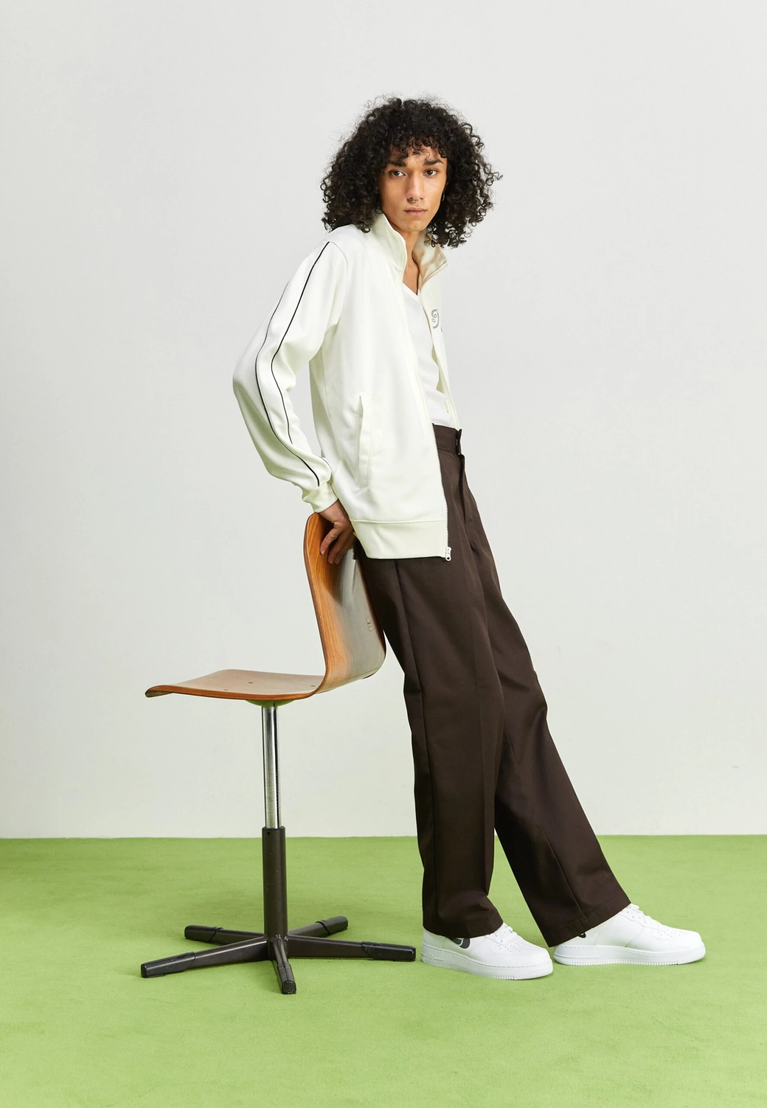 Nike Sportswear Air Force 1 Unisex - Baskets Basses - White/Ash/Black/Light Silver/Bright Mandarin 3 Nike Sportswear Air Force 1 Unisex - Baskets Basses - White/Ash/Black/Light Silver/Bright Mandarin – Image 3