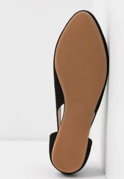 Leather - Ballerines - Black 13 Leather - Ballerines - Black -Femelle Vêtements Boutique 62d2bfcda8d94e6297e18d5e7d39dca4