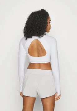 Nike Performance Bra Crop - T-Shirt À Manches Longues - White/Black -Femelle Vêtements Boutique 6420ebc4c0dd4c7f89782478790003ea