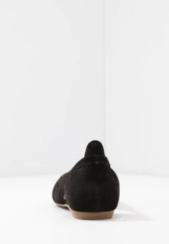 Leather - Ballerines - Black 12 Leather - Ballerines - Black -Femelle Vêtements Boutique 64723ab7fe754c89b5be05ab135dc87a