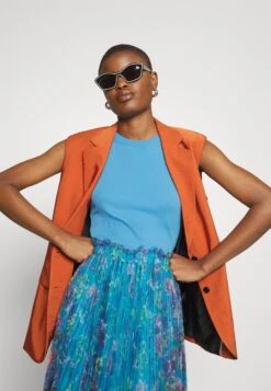 MAX & Co. Fragola - Débardeur - Sky Blue -Femelle Vêtements Boutique 790d832179b94a549f42c1997ceef8f6