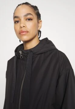 Marc O'Polo Coat Long Padded Fixed Hood Zipper Drawstring Waist - Parka - Black -Femelle Vêtements Boutique 869bbf01abbb4d538e910d6719d4f5ba