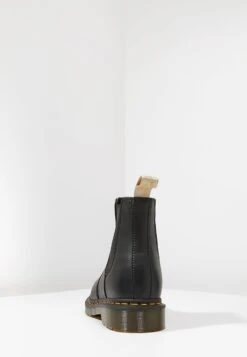 Dr. Martens 2976 Chelsea Vegan - Bottines - Black -Femelle Vêtements Boutique 86d8a5a939c64c22828b499d96fa8f37