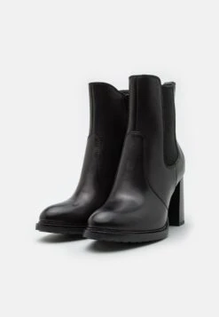 Leather - Bottines À Talons Hauts - Black -Femelle Vêtements Boutique 905be349a0424c6ebaa958778d635f40