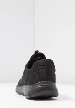 Summits Wide Fit - Baskets Basses - Black 12 Summits Wide Fit - Baskets Basses - Black -Femelle Vêtements Boutique 92eced107e9d429ca5d03fa30f9728ad