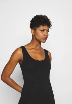 Even&Odd 2 Pack - Robe Fourreau - Black 9 Even&Odd 2 Pack - Robe Fourreau - Black -Femelle Vêtements Boutique 9cc41df338b64688a0c246fe8d011ff4