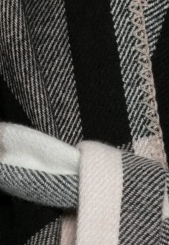 Anna Field Cape - Black/White 5 Anna Field Cape - Black/White -Femelle Vêtements Boutique acdcb6228802409186154190d6d39bbf