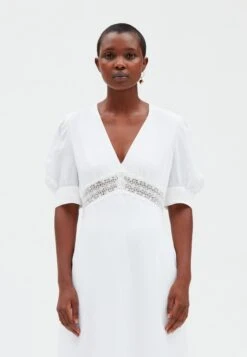 CLAUDIE PIERLOT Rivage - Robe De Jour - Blanc -Femelle Vêtements Boutique ae85b7be3063478098d040a4e8fed25a