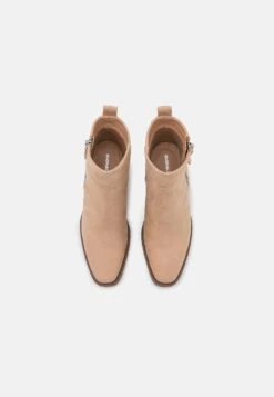 Even&Odd Santiags - Beige 11 Even&Odd Santiags - Beige -Femelle Vêtements Boutique bee32a85dba74abca9b044311bd1b071