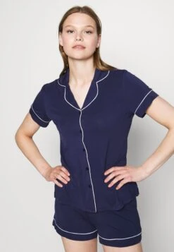 Anna Field Button Through Pj Set - Pyjama - Blue/White -Femelle Vêtements Boutique ca0de327115340e9b0cf3dcf947f73c6