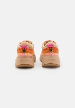 Steve Madden Doubletake - Baskets Basses - Natural/Orange -Femelle Vêtements Boutique d71ec9323f0e4bc881d367b765a4fde6