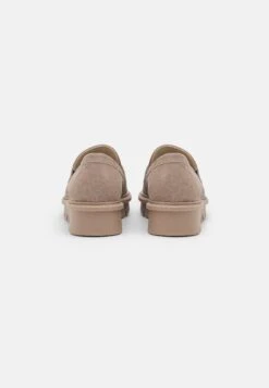 Comfort Leather - Mocassins - Taupe 9 Comfort Leather - Mocassins - Taupe -Femelle Vêtements Boutique dcd0694ba4a14bb08f68c03cf4b14232