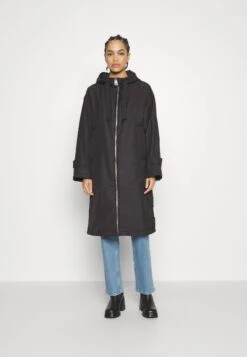 Marc O'Polo Coat Long Padded Fixed Hood Zipper Drawstring Waist - Parka - Black -Femelle Vêtements Boutique e18c33441d1a49fbbf75e776cd2a847b