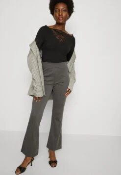 Anna Field T-Shirt À Manches Longues - Black 9 Anna Field T-Shirt À Manches Longues - Black -Femelle Vêtements Boutique e6e28f2aed9743e78282c4ea1aa367cc