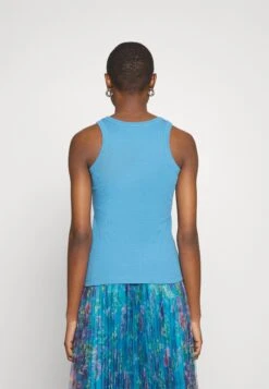 MAX & Co. Fragola - Débardeur - Sky Blue -Femelle Vêtements Boutique eebd8af7a2fe4bfa88938519b231ddec