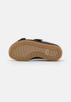 Clarks Brookleigh Sun - Chaussons - Black -Femelle Vêtements Boutique f644f42fa58e43f4a8e113eea0f2f6f0